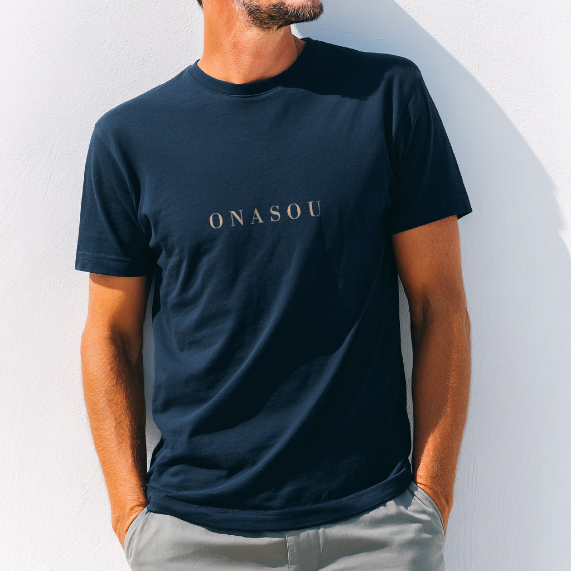 O na sou -Navy tee